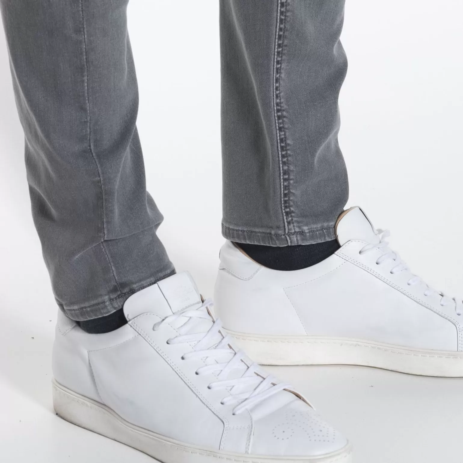 denham_bolt_wlgfm_jeans_5.webp Bolt Wlgfm+ Jeans>DENHAM Clearance