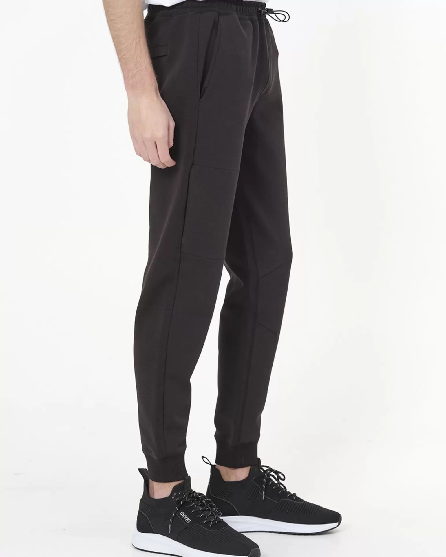 donkervoort_joggingbroek_3-1.webp Joggingbroek>Donkervoort Shop