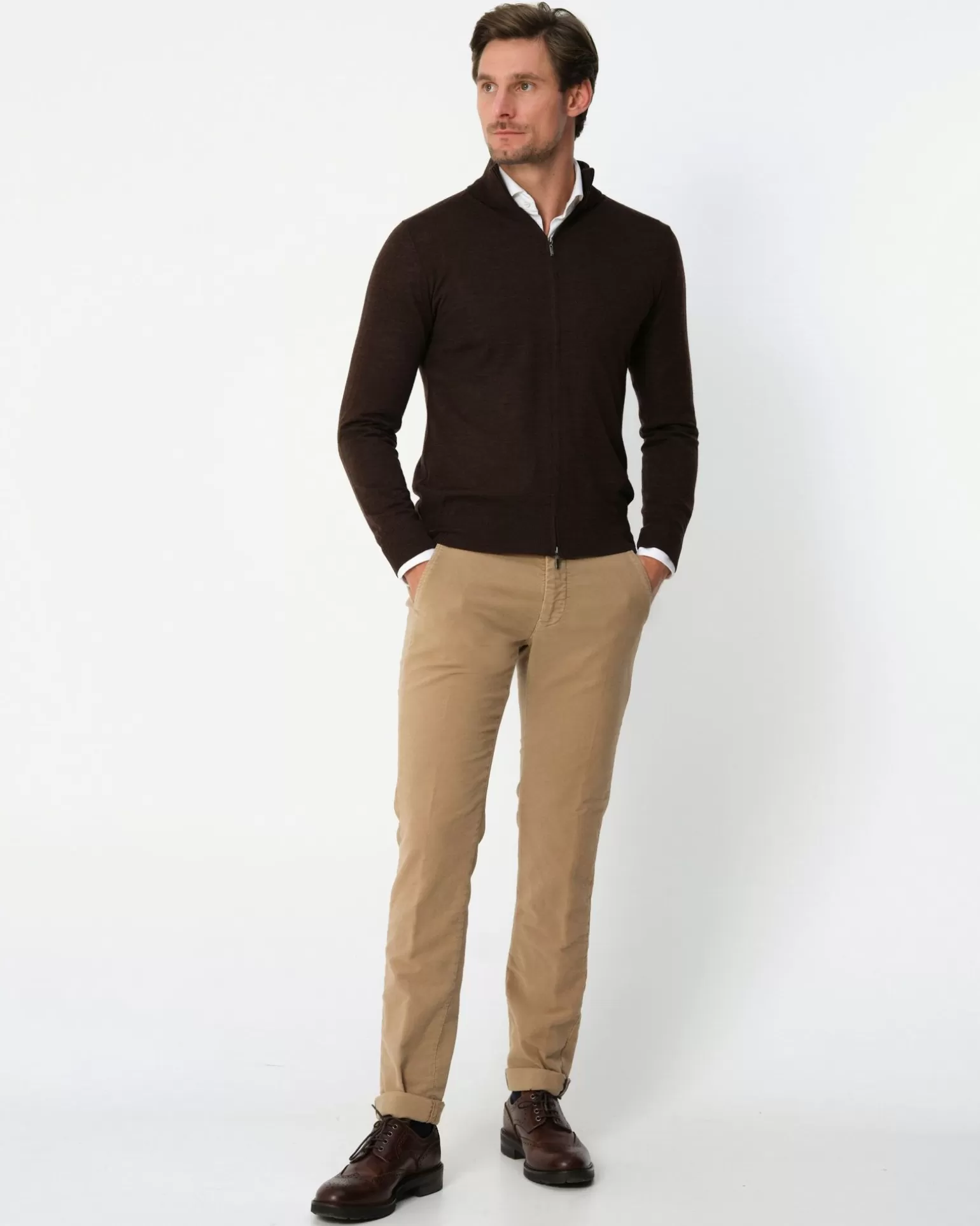 Chino>Mason's Outlet