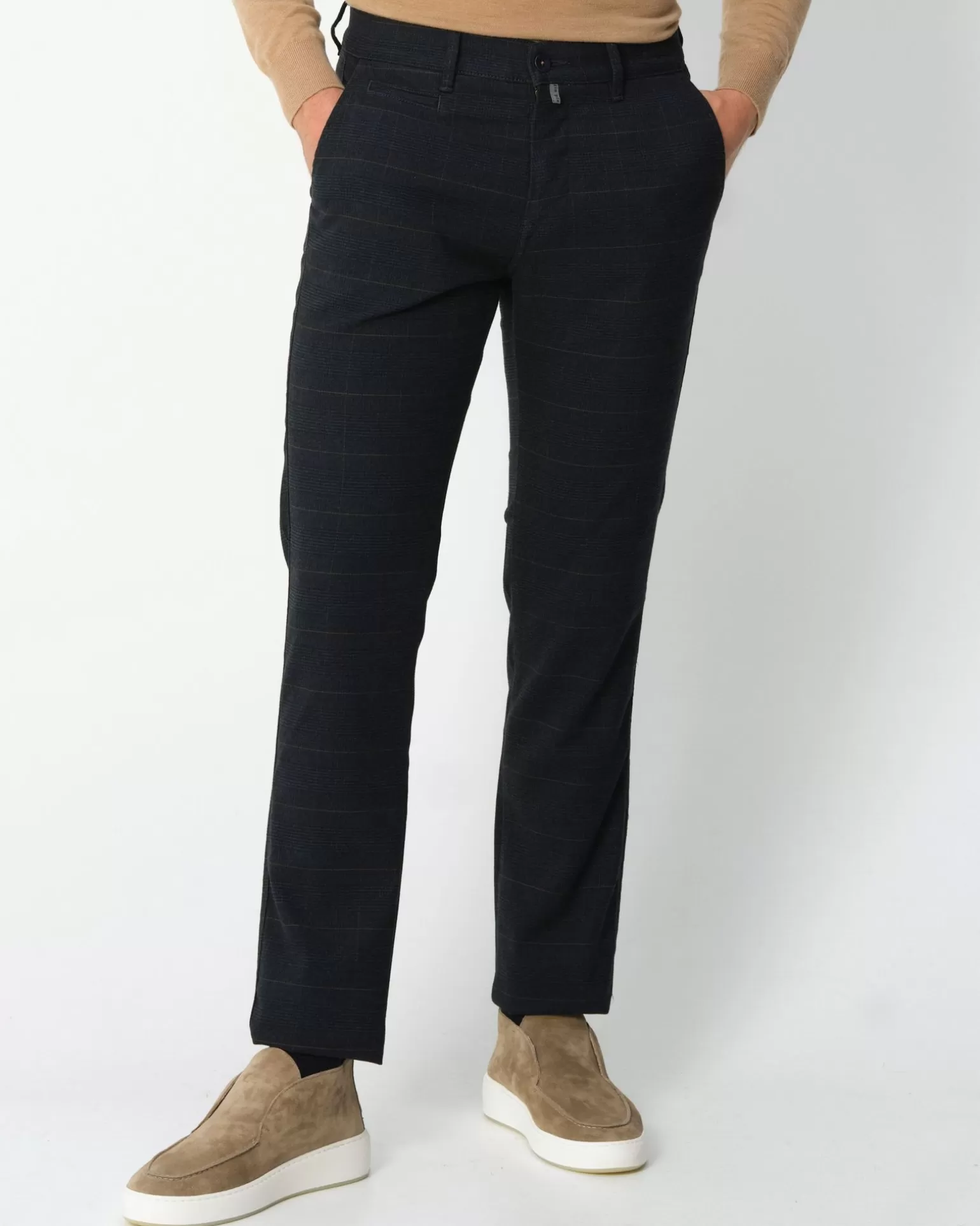 Antibes Chino>Pierre Cardin Shop