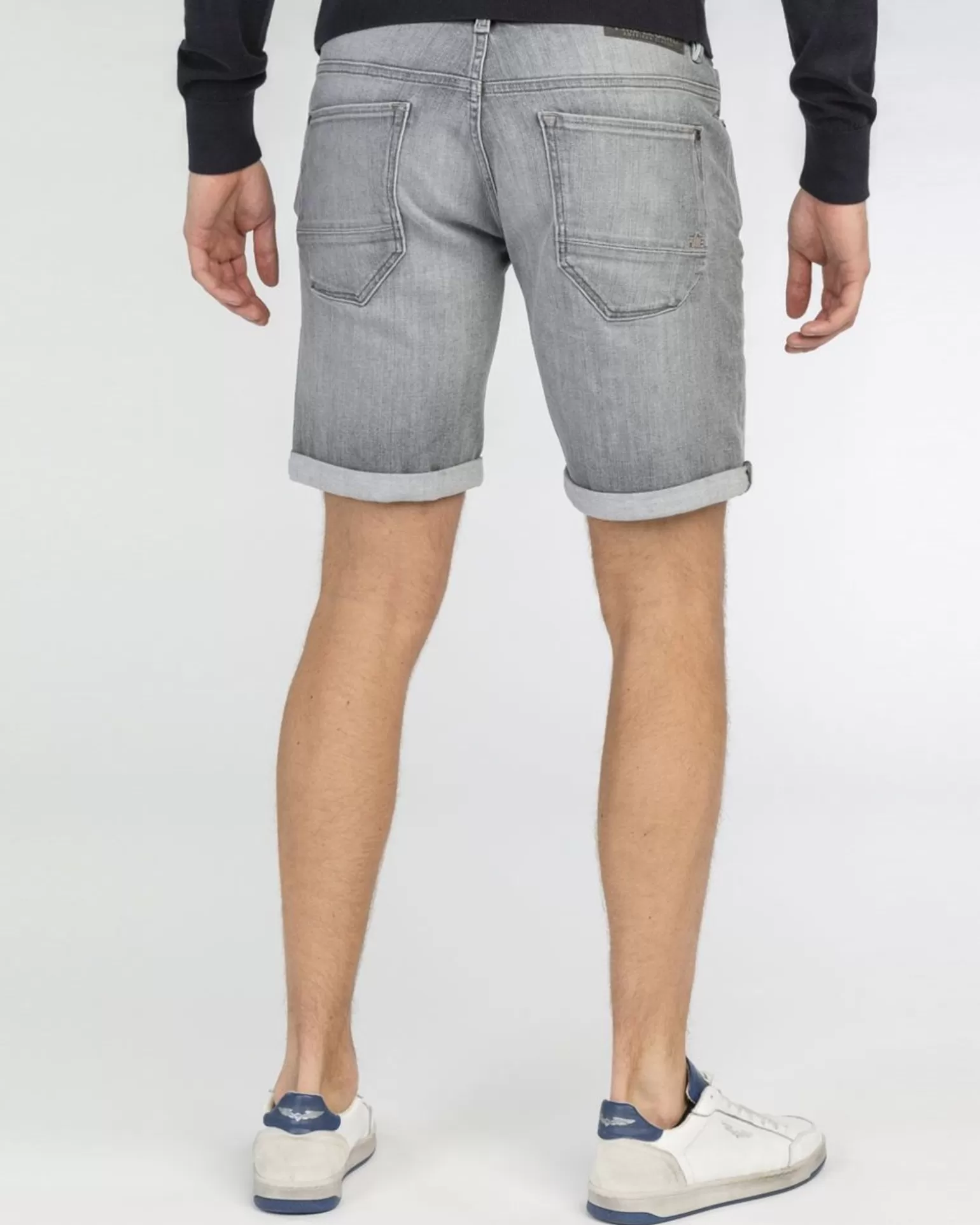 Nightflight Bermuda>PME Legend Online