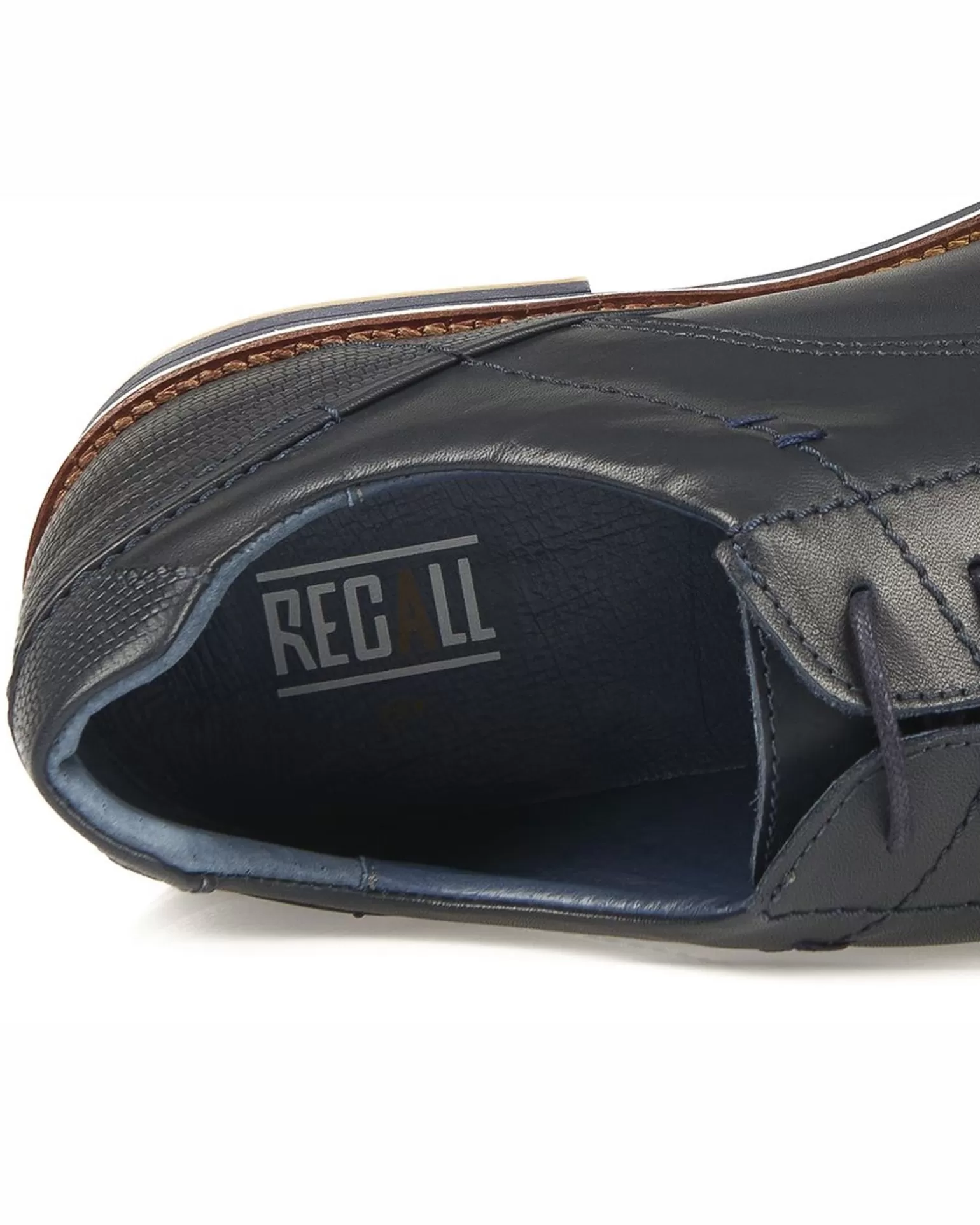 recall_geklede_schoenen_5-3.webp Geklede Schoenen>Recall Store