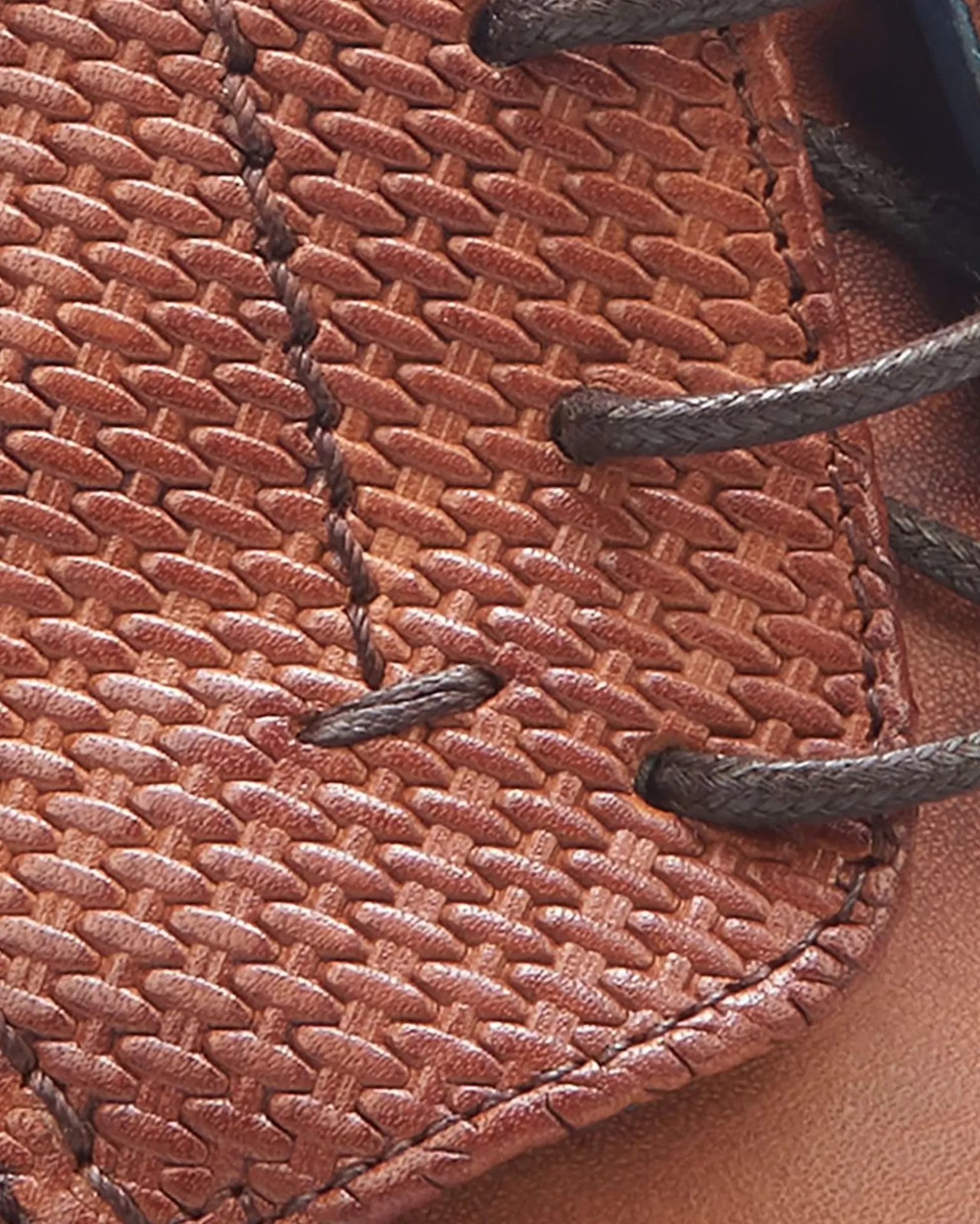 recall_geklede_schoenen_5.webp Geklede Schoenen>Recall Store