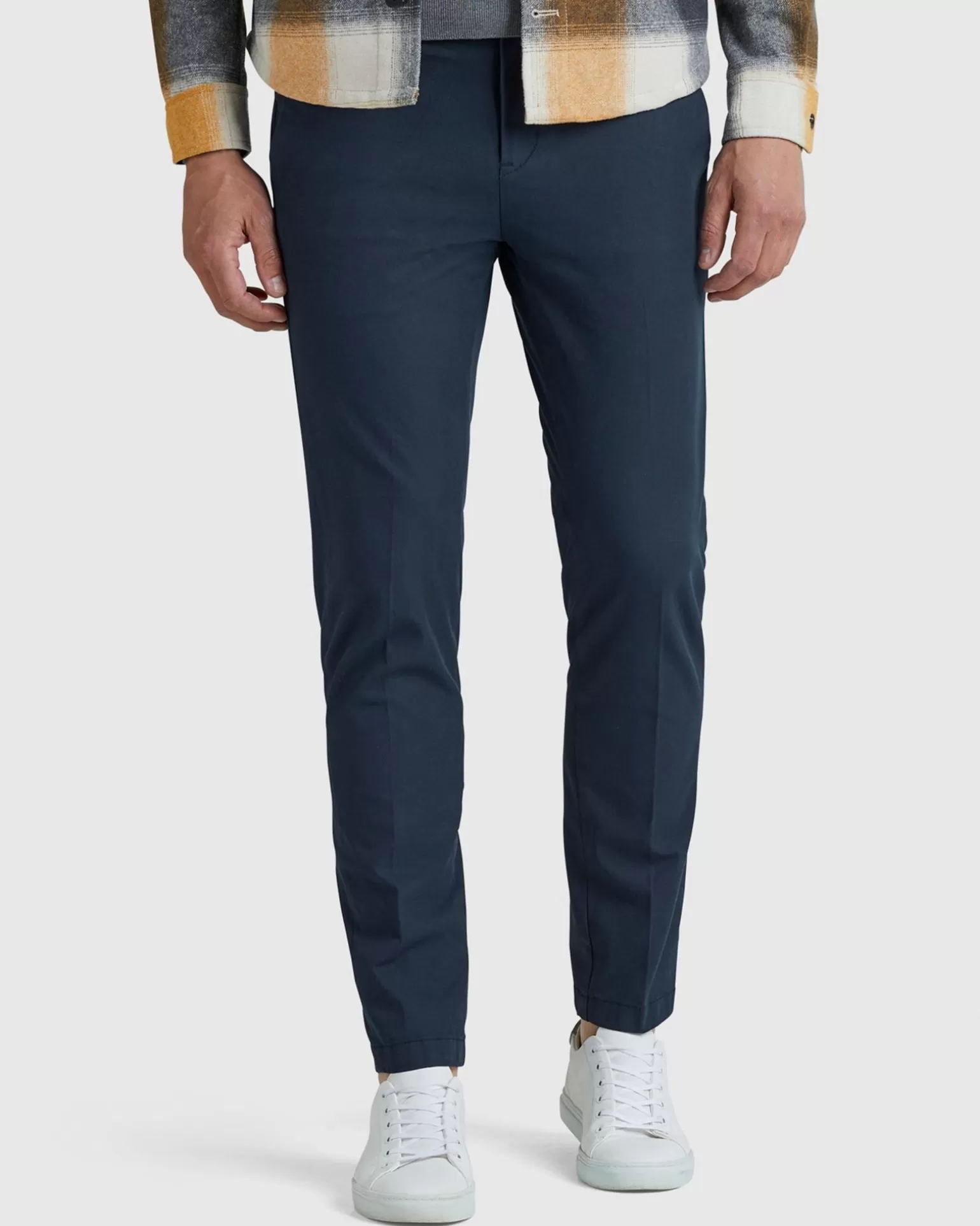 V12 Chino>Vanguard Discount